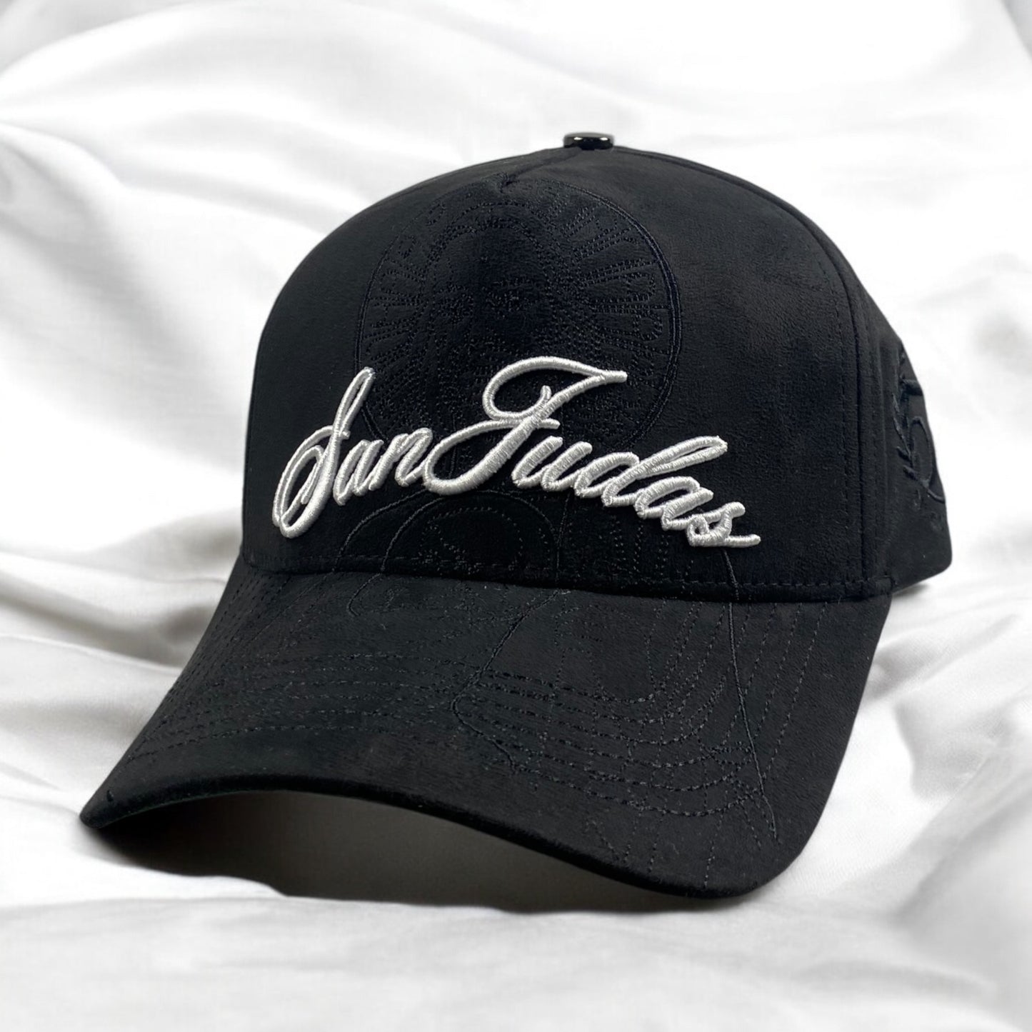 Gorras 5.7 San Judas Blanca Black