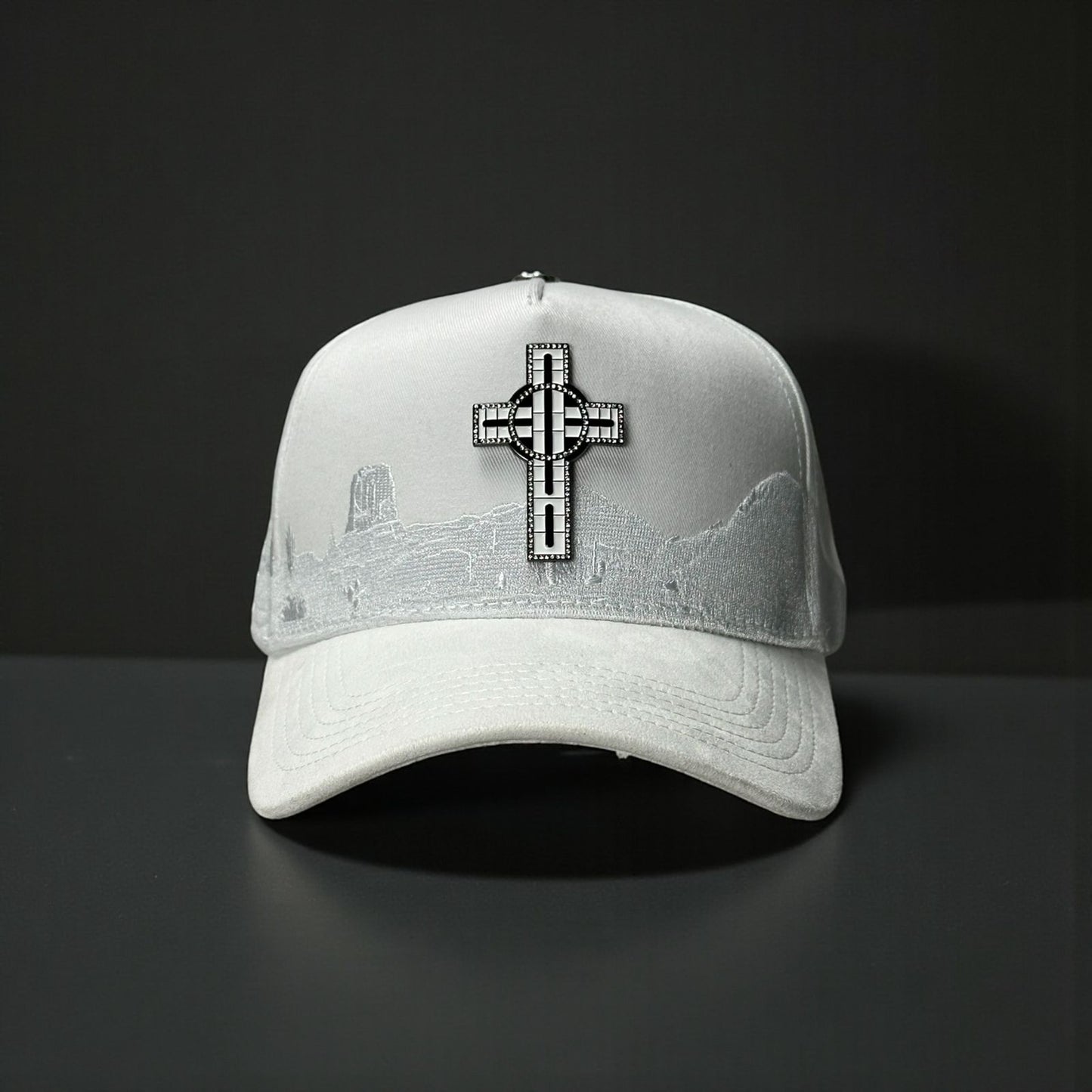 Cruz del Desierto White Edition