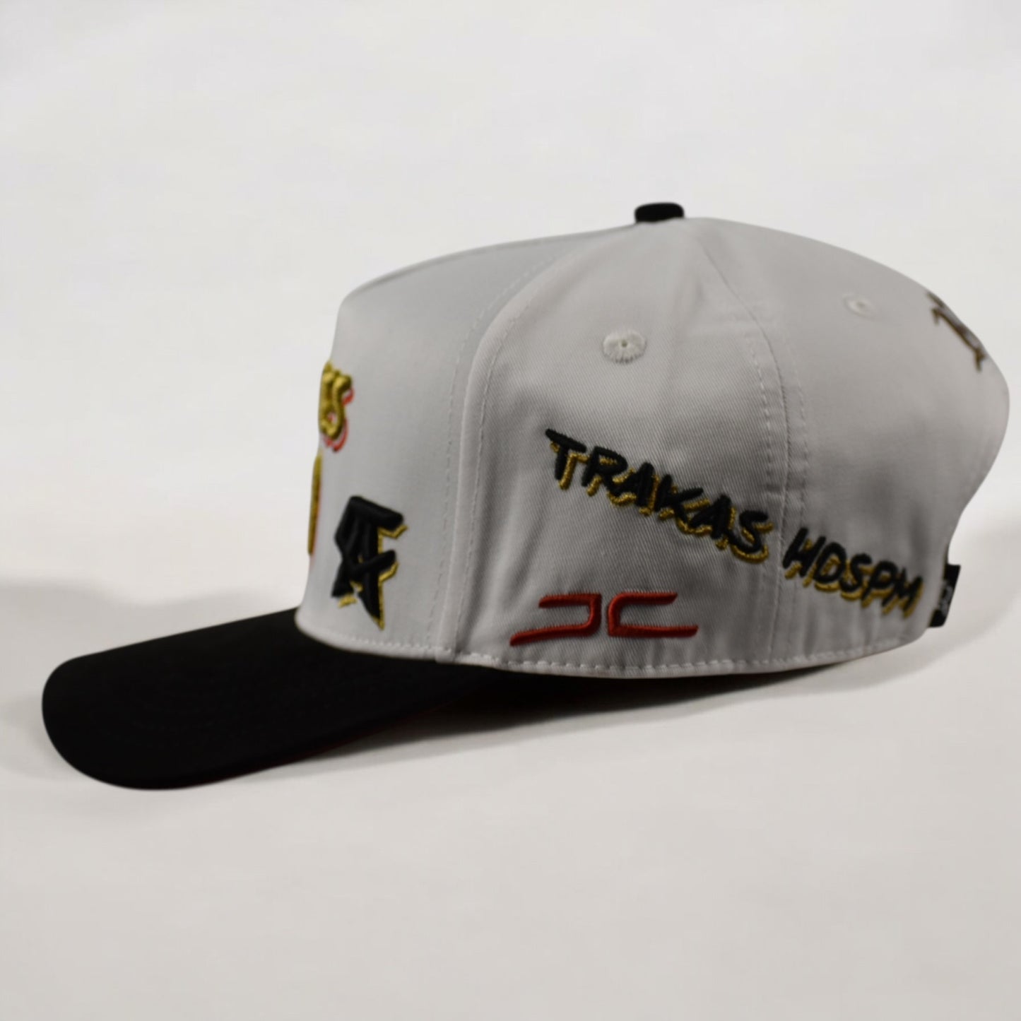 JC x LR Martes 13 Blanca