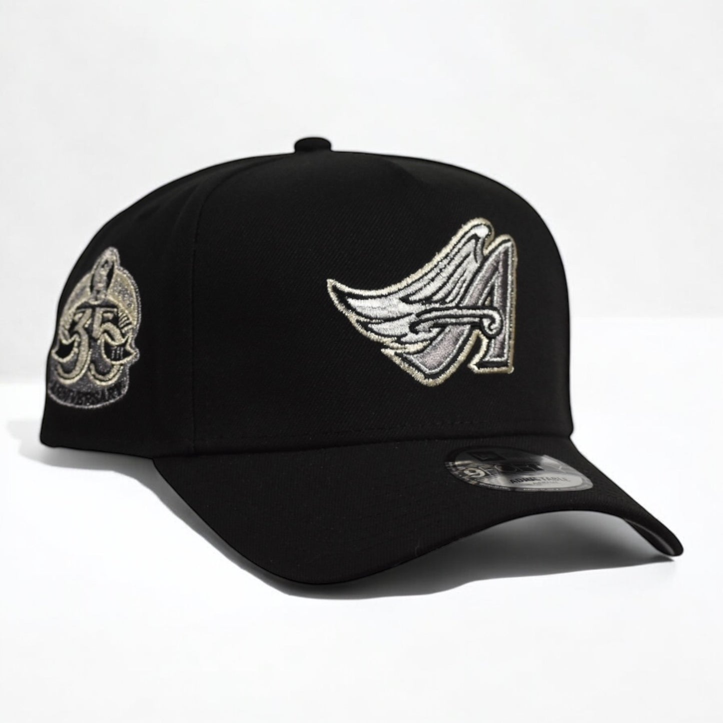 Anaheim Angels 35th Anniversary 9FORTY A-Frame Snapback Negra/Plateado